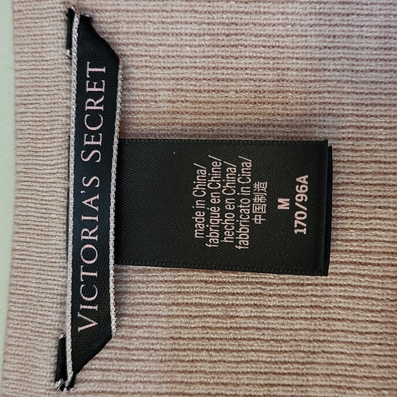 Victoria's Secret Ribbed Long Sleeve Crop Top Blush eye hook Closure Size M - Picture 7 of 12